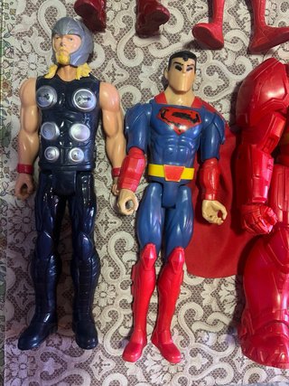 Lote Figuras Marvel y DC Articuladas