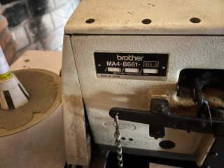 Máquina de coser industrial Mitsubishi