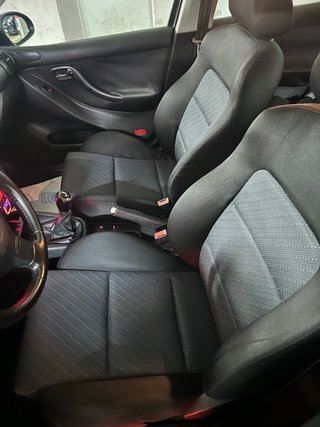 SEAT Leon 1.9TDI | 165.000 kms | 12 meses GARANTIA