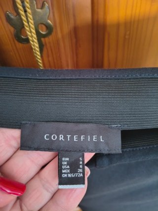 Pantalón negro Cortefiel talla S