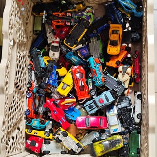 Lotto 9 macchinine Hot Wheels miste