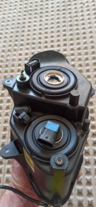 Faros Aprilia Tuono RSV Gen2