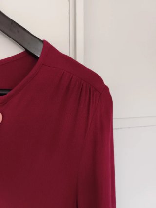 Blusa burdeos manga 3/4 Stradivarius talla S