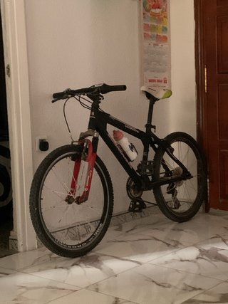 Bicicleta de Montaña Negra