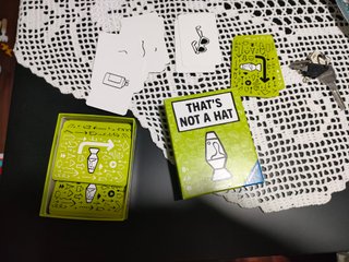 That's Not a Hat: Jogo de Cartas Ravensburger