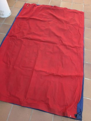 Colchoneta grande lona roja
