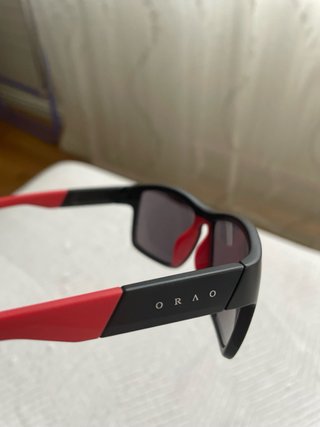 Gafas de sol ORAO negras y rojas