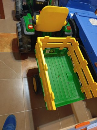 Tractor John Deere Infantil con Remolque
