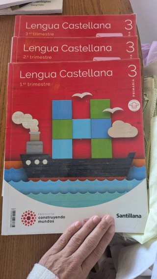 Libros 3⁰ primaria Colexio Andaina