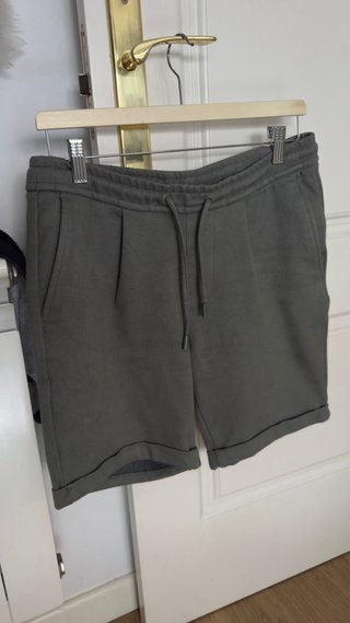 Conjunto Zara Camisa y Pantalón Verde Oliva