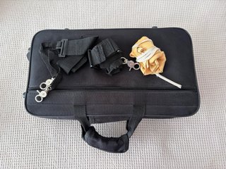 Clarinete Si bemol con accesorios