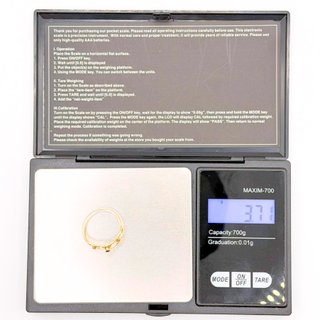 Anillo de oro de 18k con piedras, 3.71 g, T-15.