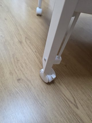 Cuna Micuna blanca, ruedas - precio negociable!
