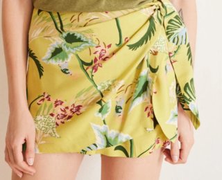 Falda pantalón floral amarilla