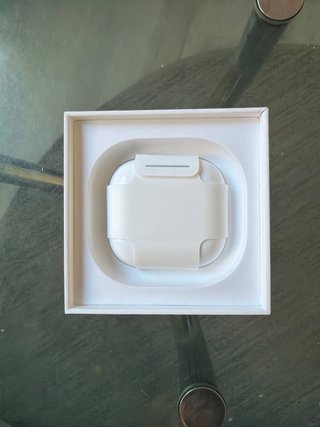 Airpods 4