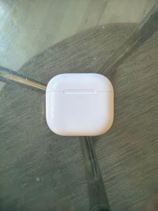Airpods 4
