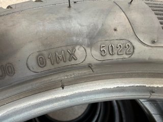 Neumáticos Michelin 255/40/18 99Y