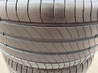 Neumáticos Michelin 255/40/18 99Y