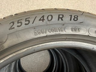Neumáticos Michelin 255/40/18 99Y