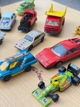 Lote coches de juguete. Escucho ofertas