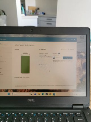 Dell Latitude 5490 i5 8GB 256GB + Cargador