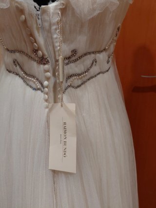 Vestido de Novia  Raimon Bundó de desfile