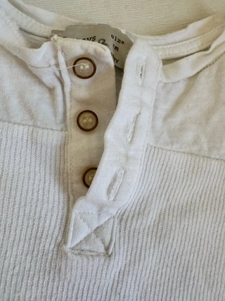 Lote 2 camisetas y bermudas Zara 3-4 años
