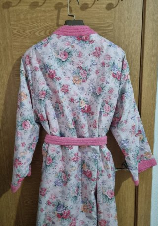Bata Albornoz Reversible Flores Rosas