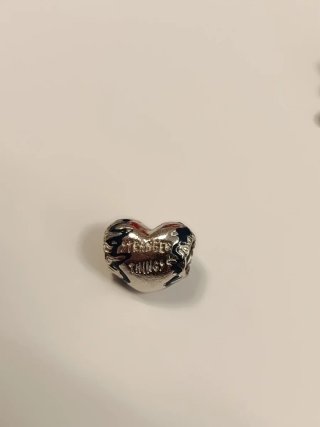 6 Charms Stranger Things para ponerlos en pulsera