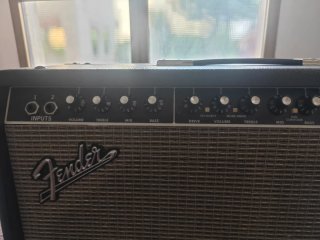 Amplificatore Fender Frontman 212R