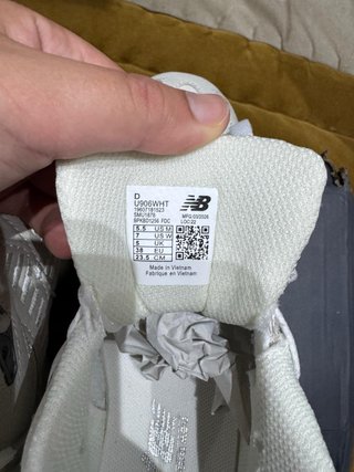 New Balance 9060 Beige/Bianco