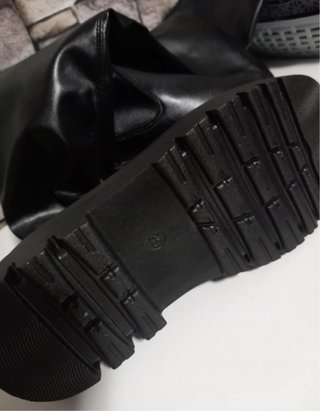 Botas altas negras
