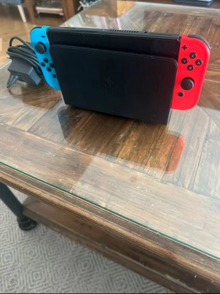 Nintendo Switch OLED + accessori