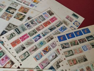 Lote 29 hojas sellos Francia