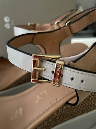 Sandalias Fluchos