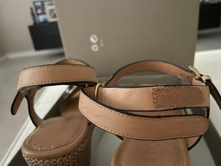 Sandalias Fluchos