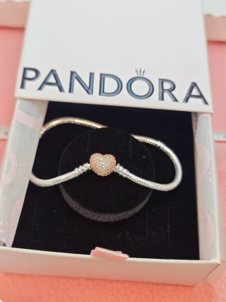 Pulsera Pandora Corazón Pave color Rose gold 19 cm
