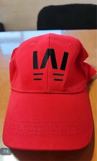 Gorra roja Serie Dibujos Campeones Oliver y Benji