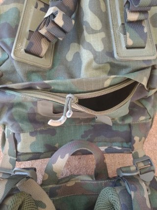 Mochila Altus 100L Camuflaje Militar