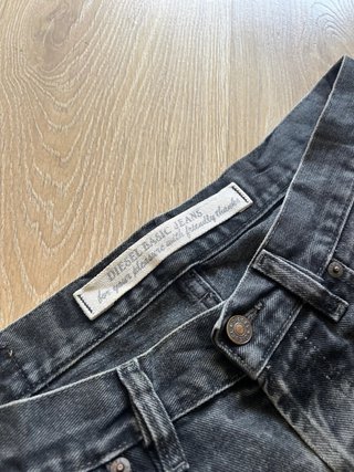 Jeans Diesel negros vintage talla 34