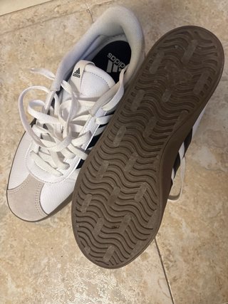 Zapatos Adidas Mujer Blancos y Marrones