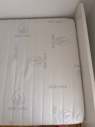Letto a castello bianco IKEA con materassi