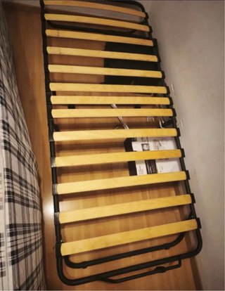 Cama plegable metálica con somier