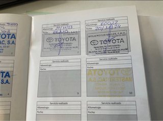 Toyota Yaris 1.3 automatico 66000kms