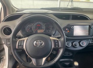Toyota Yaris 1.3 automatico 66000kms
