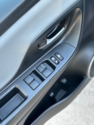 TOYOTA YARIS Active AUTO 2016 Etiqueta C