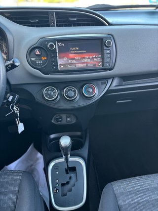 TOYOTA YARIS Active AUTO 2016 Etiqueta C