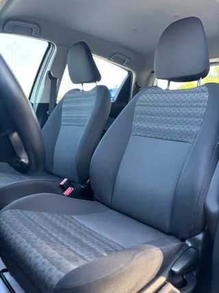 TOYOTA YARIS Active AUTO 2016 Etiqueta C