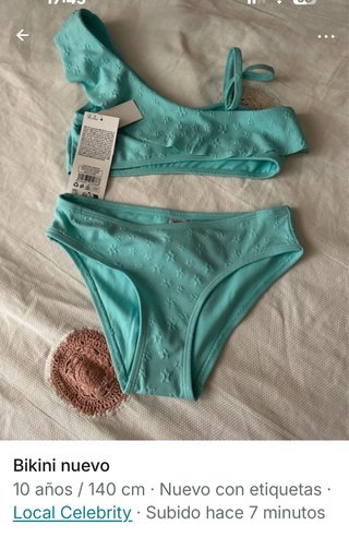 Bikini estampado estrellas 10 años es talla 9/10
