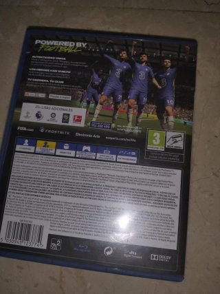 PACCHETTO FIFA 22+RED DEAD REDEMPTION II